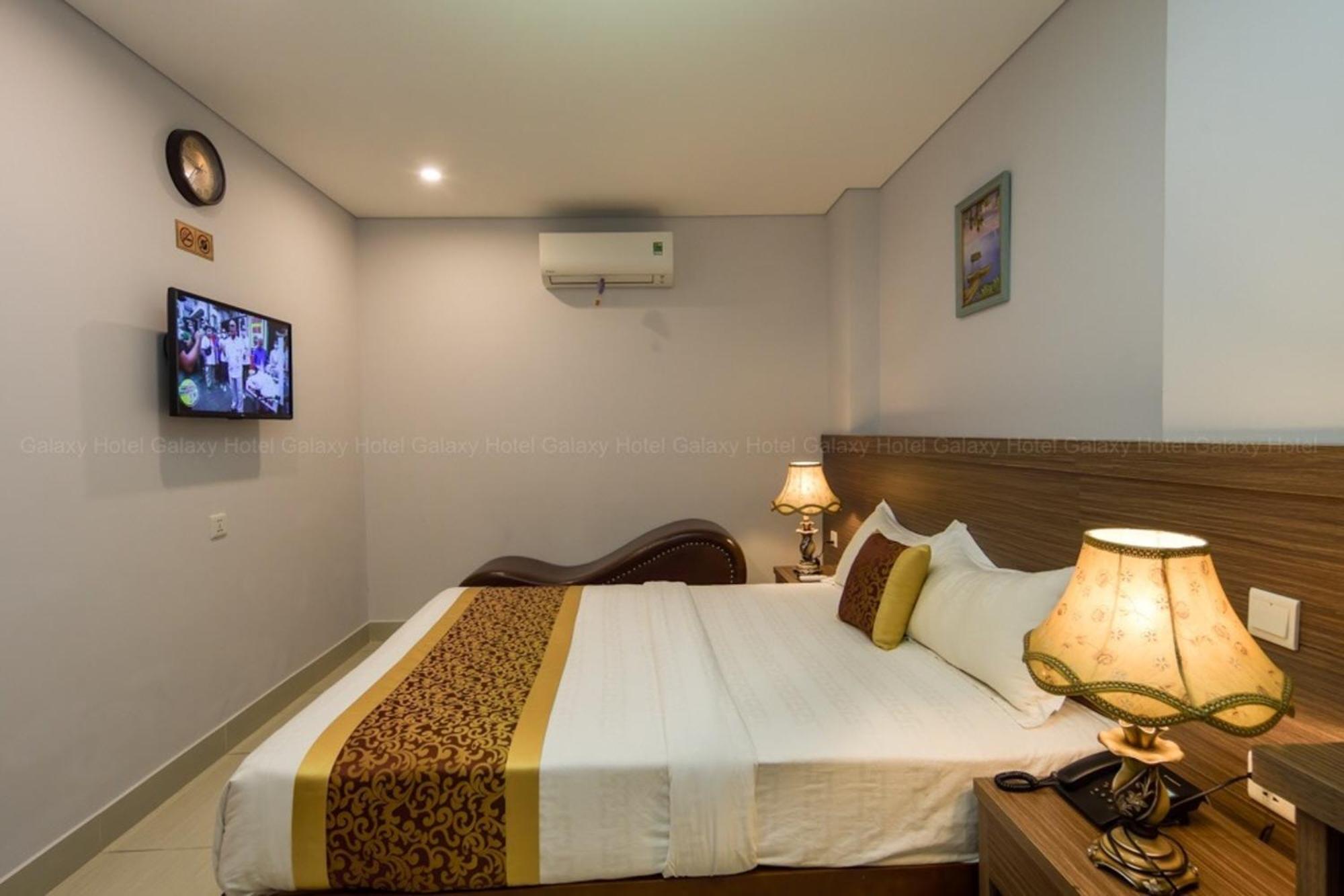 Khách sạn Galaxy Airport 2*